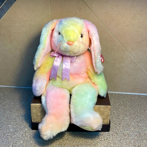 Ty Hippie Bunny - Beanie Buddy - Picture 6 of 6